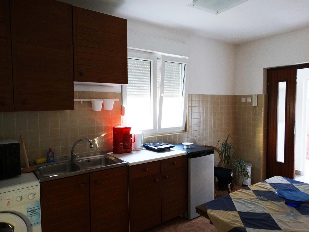 Marijana - Center Appartement Novi Sad Buitenkant foto
