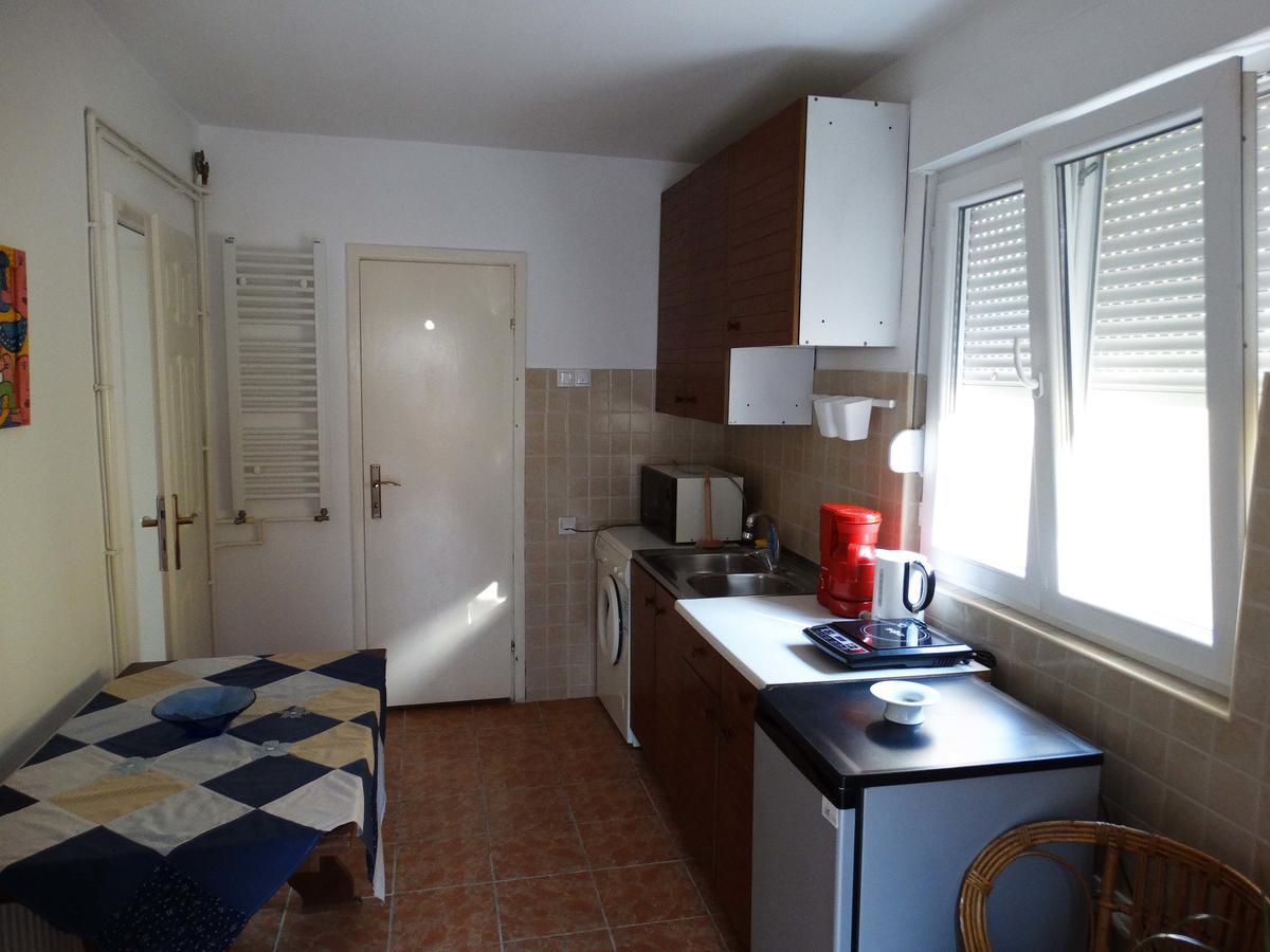 Marijana - Center Appartement Novi Sad Buitenkant foto